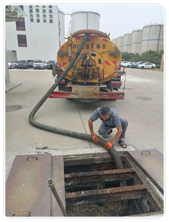 富裕隔油池清掏